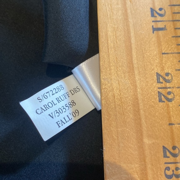 Banana Republic Whimigoth Silk Ruffle Shift Dress Black Size MP - Picture 9 of 11